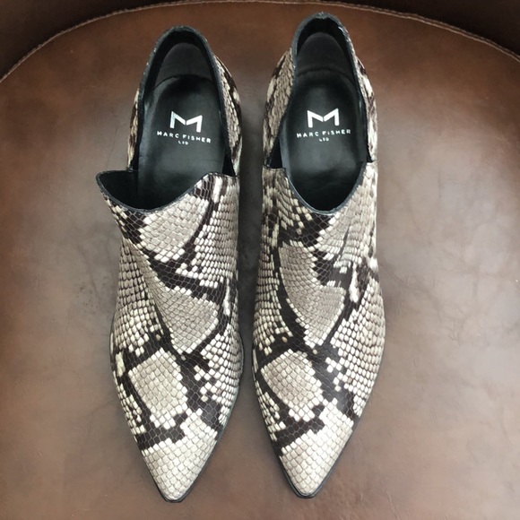 Marc Fisher LTD Yilda Leather Booties - Picture 7 of 8